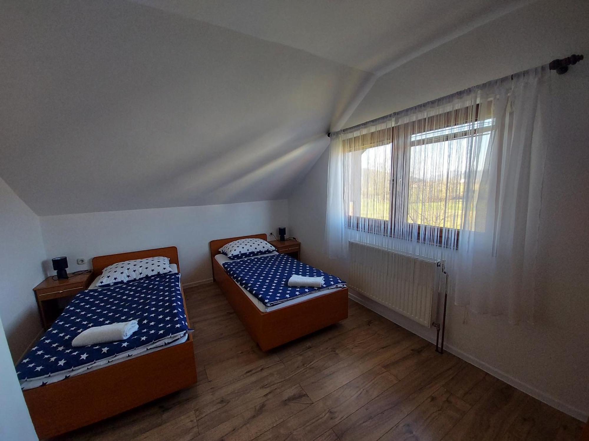 Guest House Gacka Rogic Otocac Ngoại thất bức ảnh