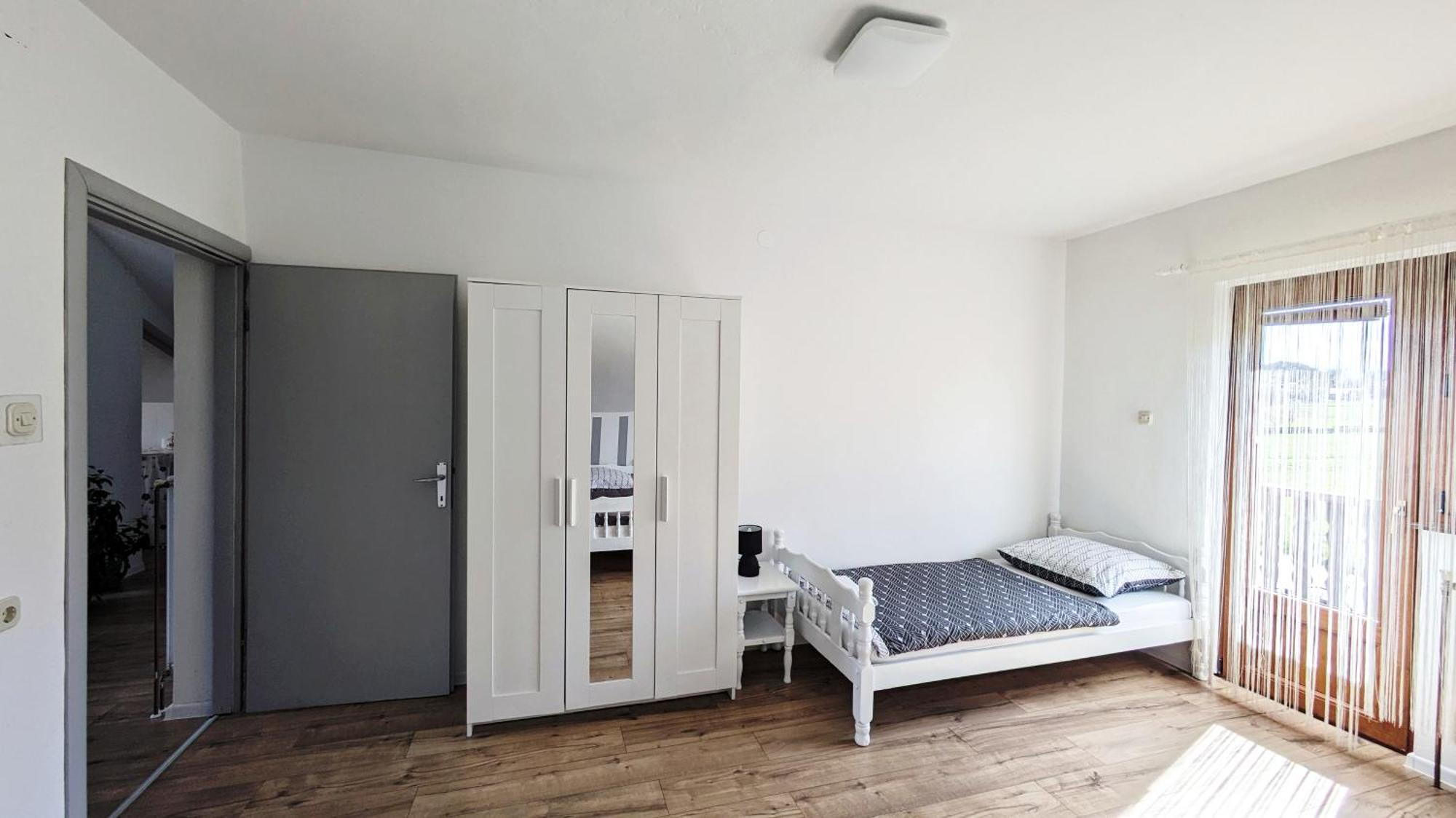 Guest House Gacka Rogic Otocac Ngoại thất bức ảnh